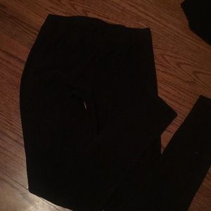 Black leggings